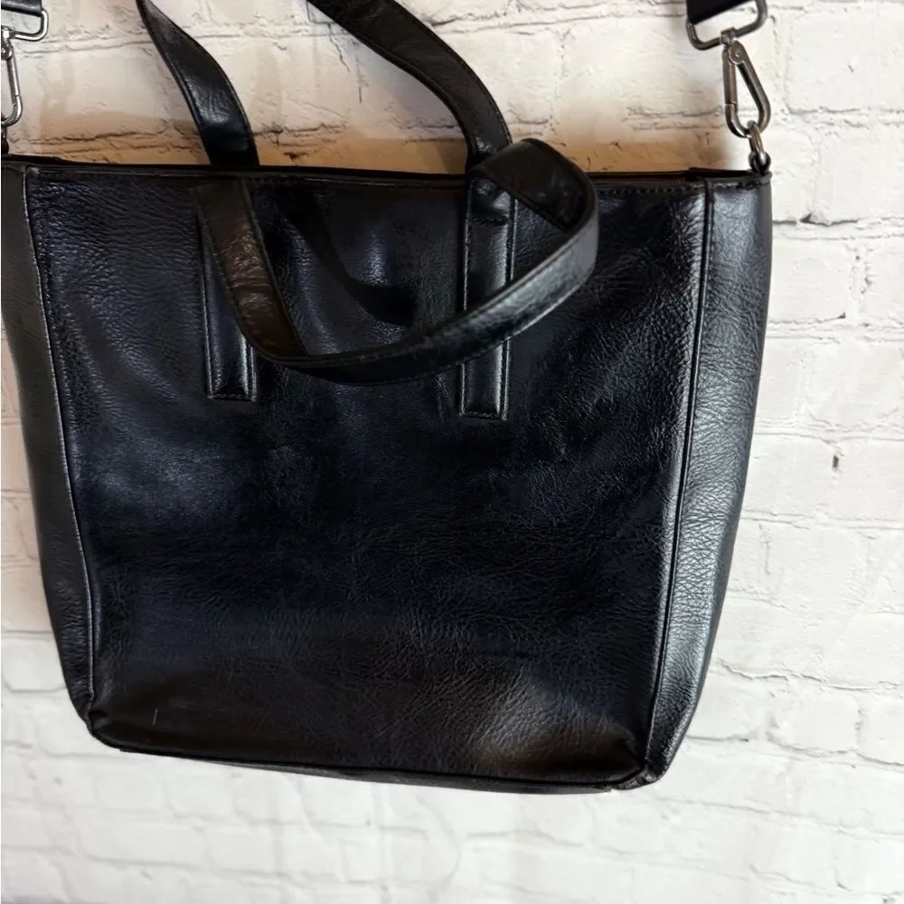 Matt & Nat Black Men Laptop Bag 14x14x3.5